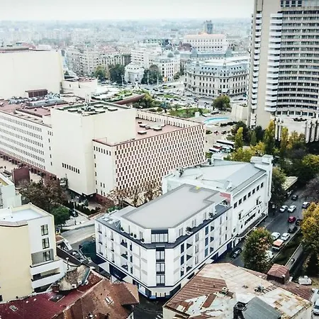 Enjoy A Premium Downtown Apartment! Modern Art Deco Building *