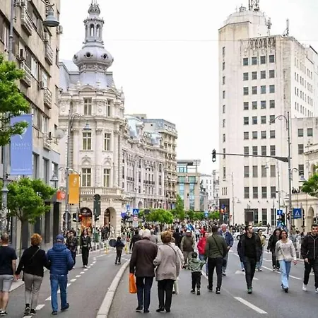 Enjoy A Premium Downtown Apartment! Modern Art Deco Building Apartment Bucharest