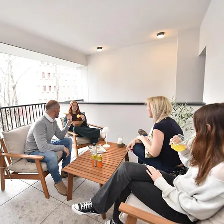 Enjoy A Premium Downtown Apartment! Modern Art Deco Building