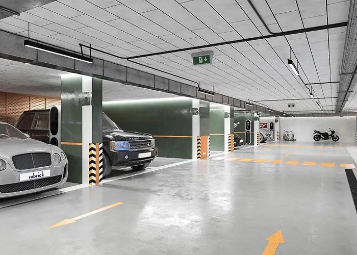 Enjoy A Premium Downtown In A Brand-new Art Deco Building! Free Parking! Apartment *