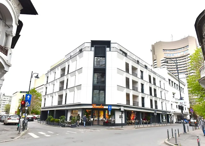 Apartment Enjoy A Premium Downtown In A Brand-new Art Deco Building! Free Parking! Bucharest