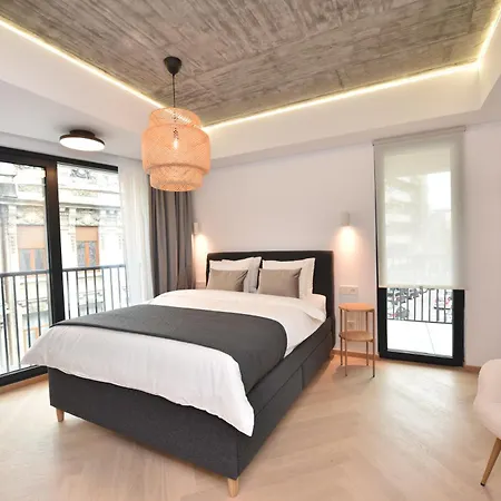 アパート Enjoy A Premium Downtown In A Brand-new Art Deco Building! Free Parking!